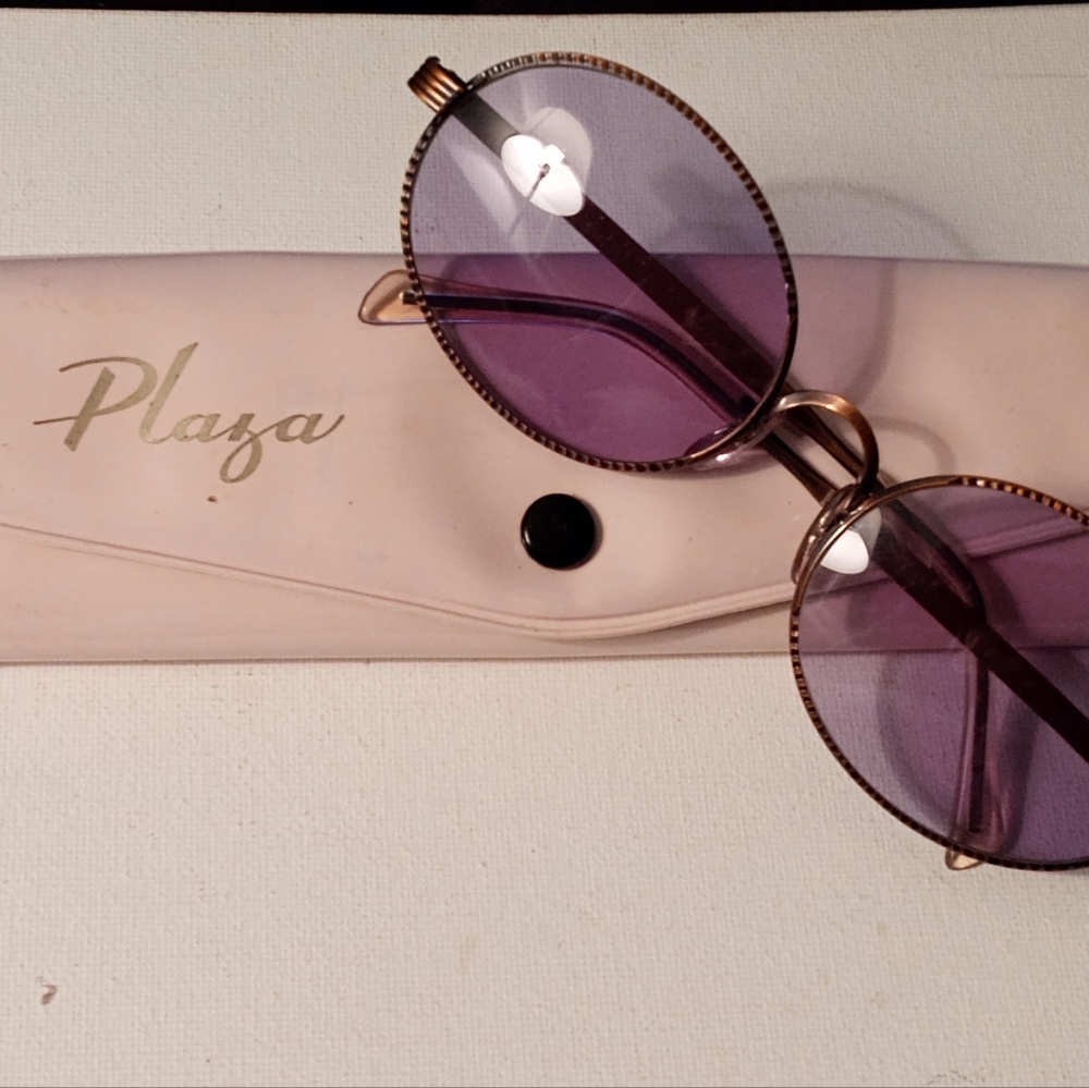 Vintage Bronze Plaza Sunglasses with Case USA NOS